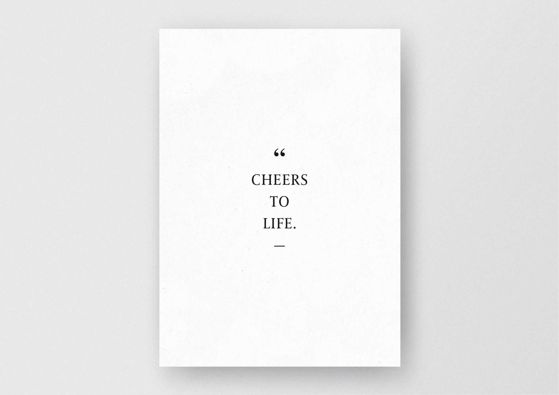 Hochwertiger Kunstdruck von und für Abenteurer mit dem Zitat "Cheers to life".