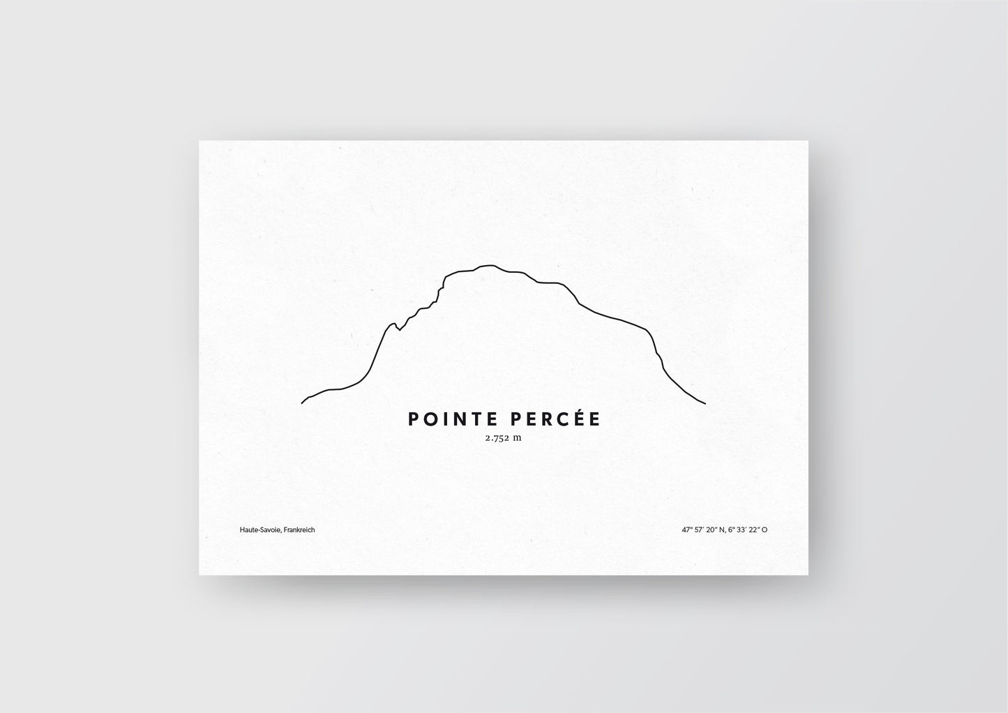 Minimalistische Illustration des Pointe Percée, dem höchsten Berg im Aravis-Gebirge der französischen Voralpen in Haute-Savoie, als stilvoller Einrichtungsgegenstand für Zuhause.