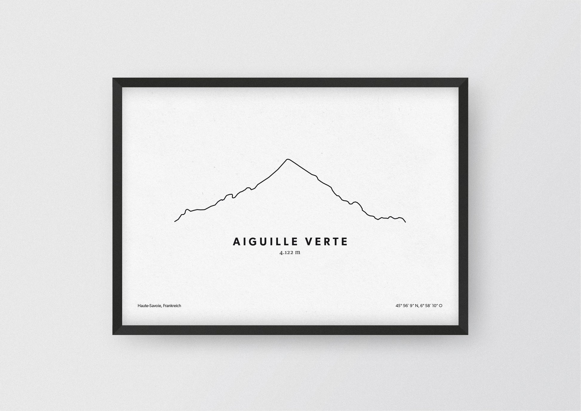 Minimalistische Illustration des Aiguille Verte im Montblanc-Massiv, als stilvoller Einrichtungsgegenstand für Zuhause.