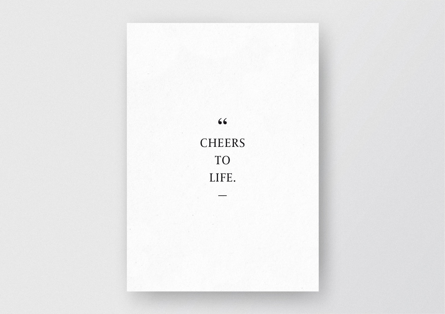 Hochwertiger Kunstdruck von und für Abenteurer mit dem Zitat "Cheers to life".