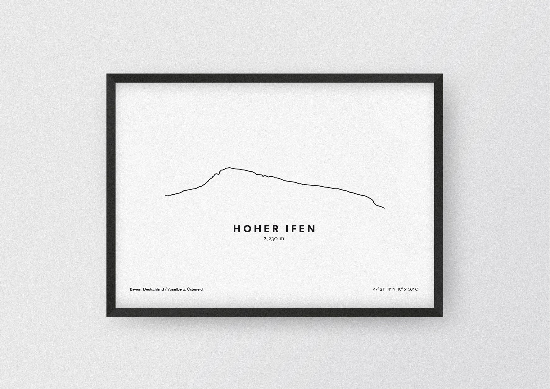 Minimalistische Illustration des Hohen Ifen in den Allgäuer Alpen, als stilvoller Einrichtungsgegenstand für Zuhause.