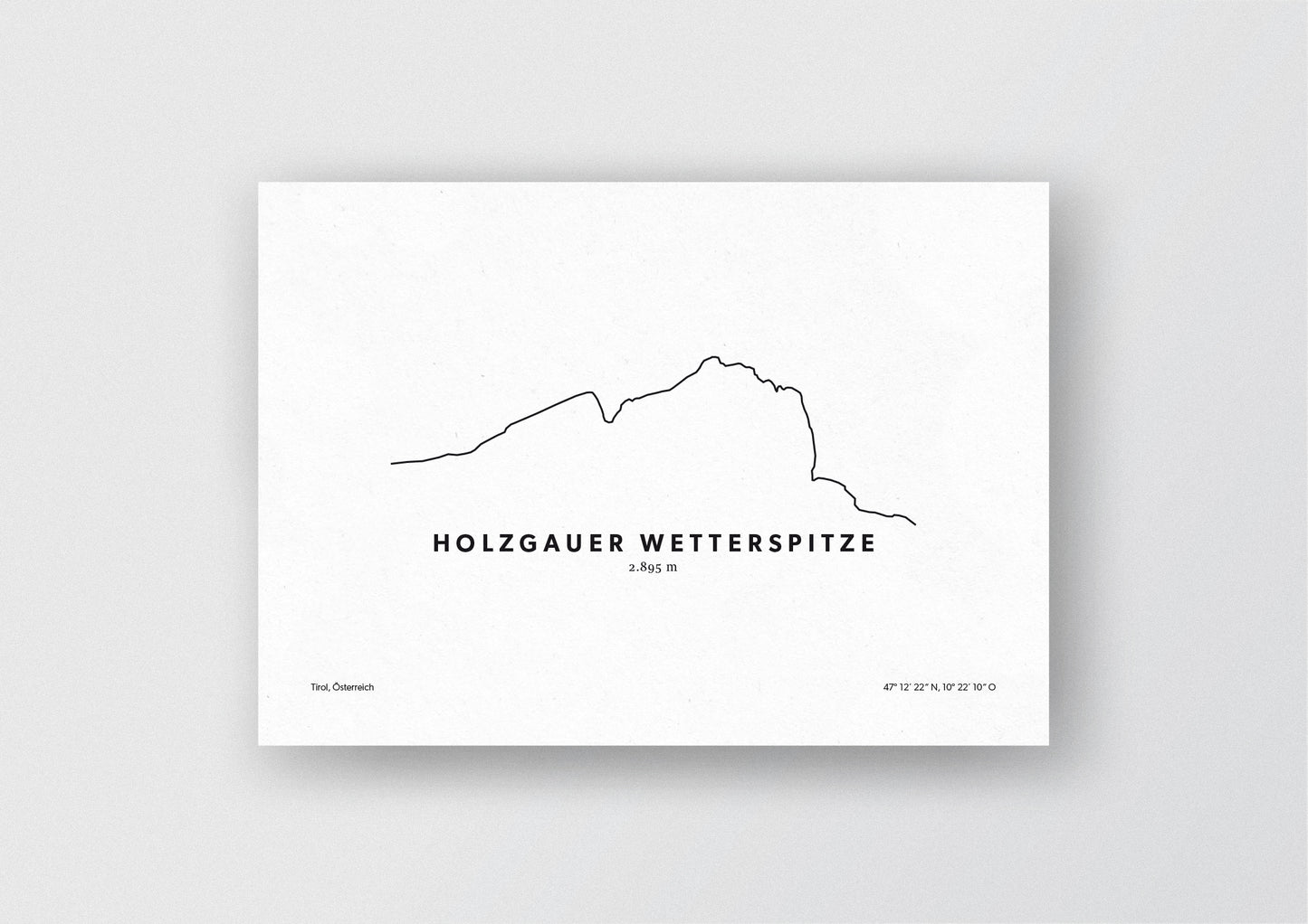 Minimalistische Illustration der Holzgauer Wetterspitze in Tirol, als stilvoller Einrichtungsgegenstand für Zuhause.