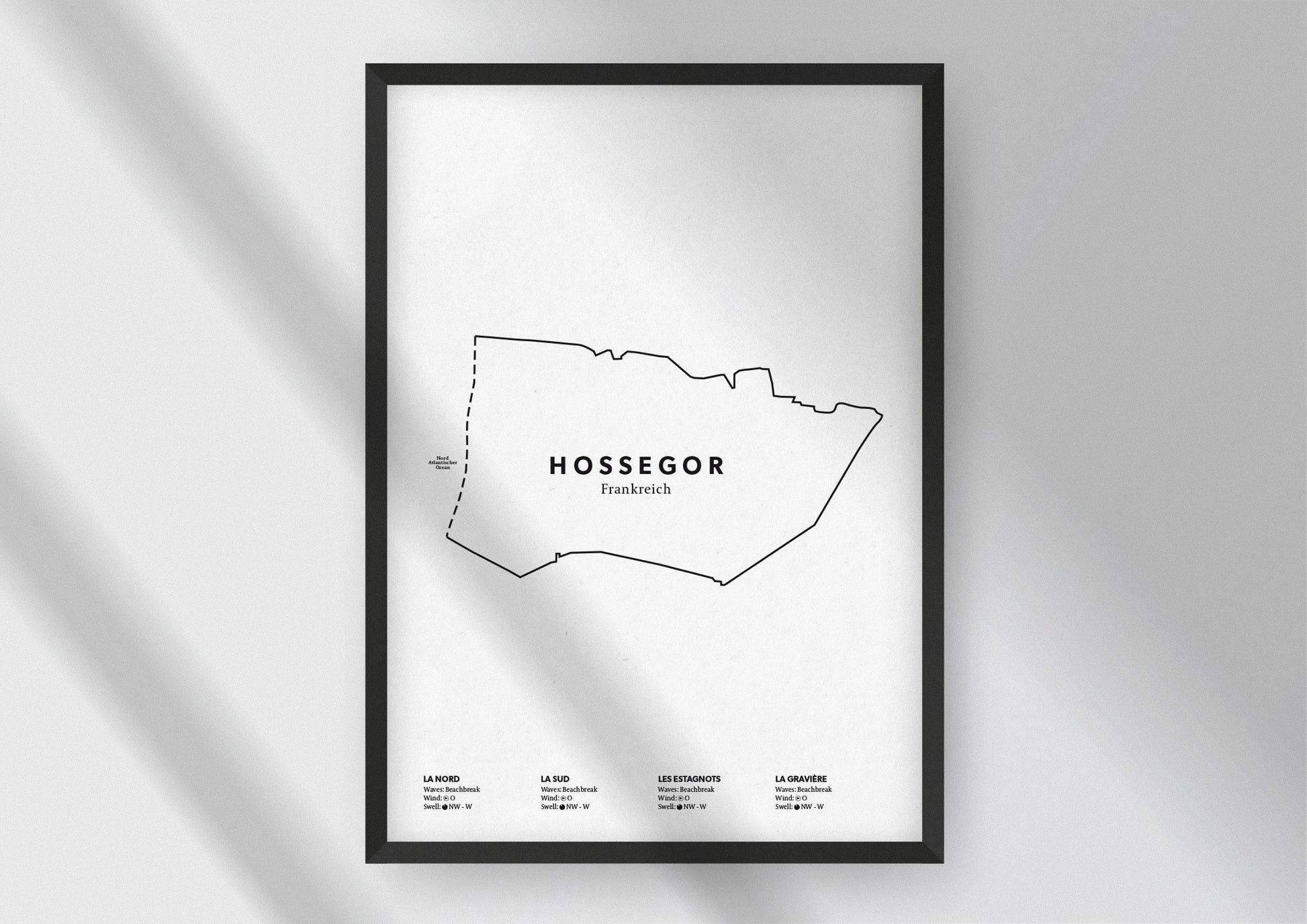 Minimalistische Illustration der Karte von Hossegor, mit Markierung der Küste sowie vier Surfhotspots der Region, als stilvoller Einrichtungsgegenstand für Zuhause.