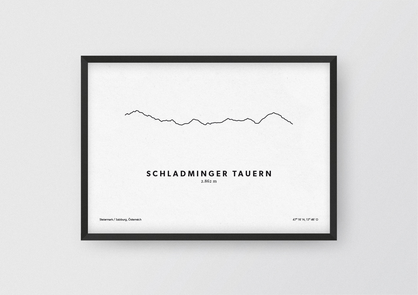 Minimalistische Illustration der Schladminger Tauern, als stilvoller Einrichtungsgegenstand für Zuhause.